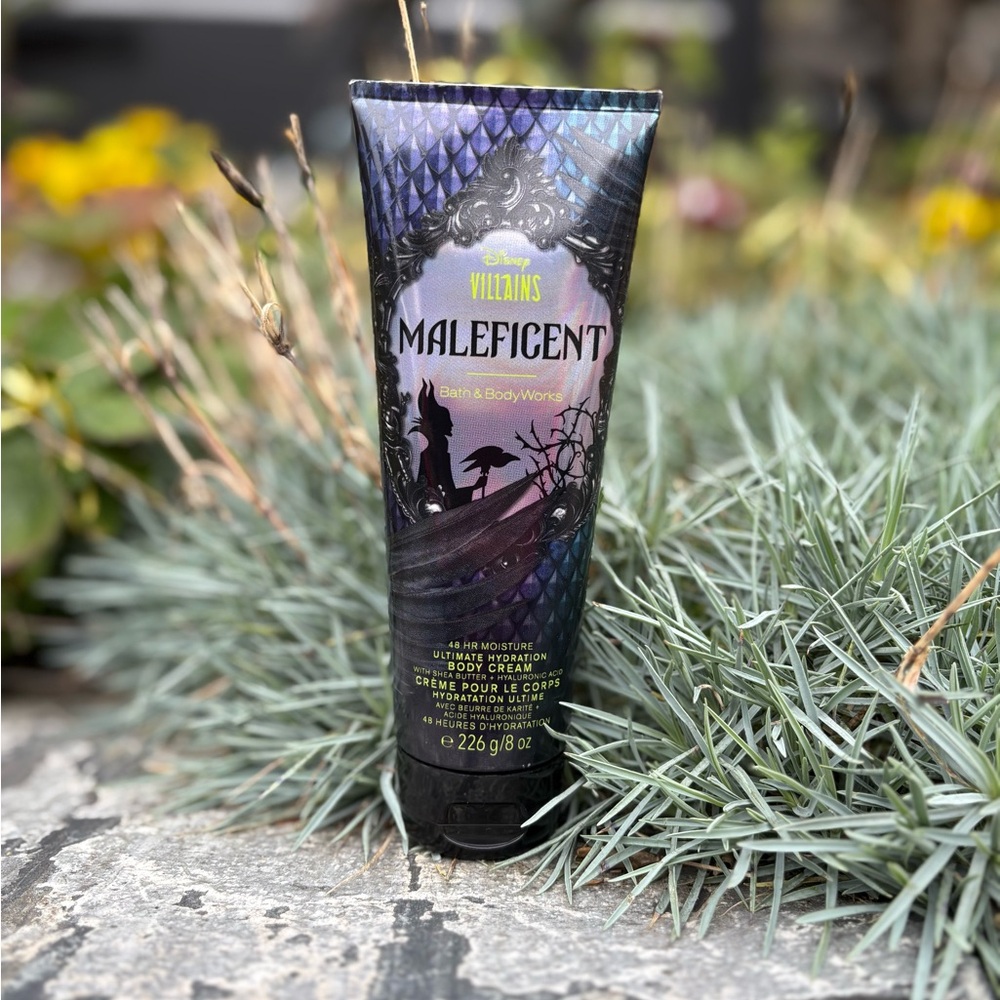 Bath & Body Works Maleficent Body Wash - Black and Purple